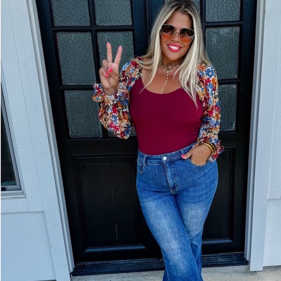 Autumn Blooms Floral Sleeve Body Suit NWT - Picture 5 of 5